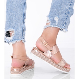 Sandalias beige con suela señorita gruesa 2