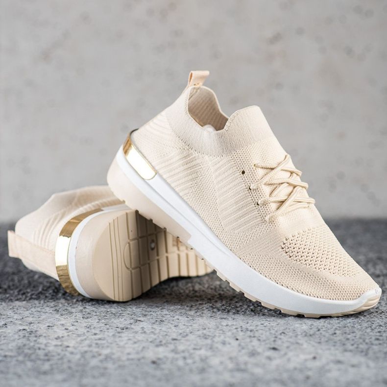 SHELOVET Zapatillas cómodas sin cordones beige 1