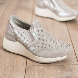 Goodin Zapatillas de cuero con purpurina beige 1