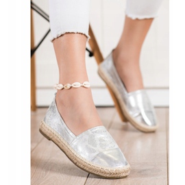 Bestelle Alpargatas Brillantes Con Cuero Ecológico gris 3
