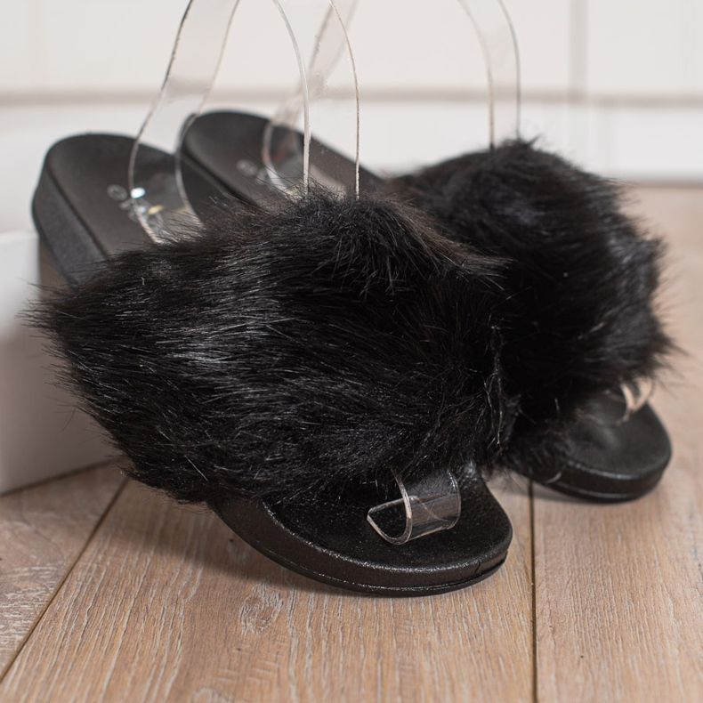 Evento Zapatillas con piel negro 2