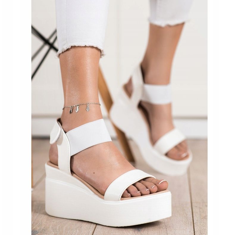 Small Swan Sandalias de cuña de moda blanco 1 Small Swan Sandalias de cuña de moda blanco 1