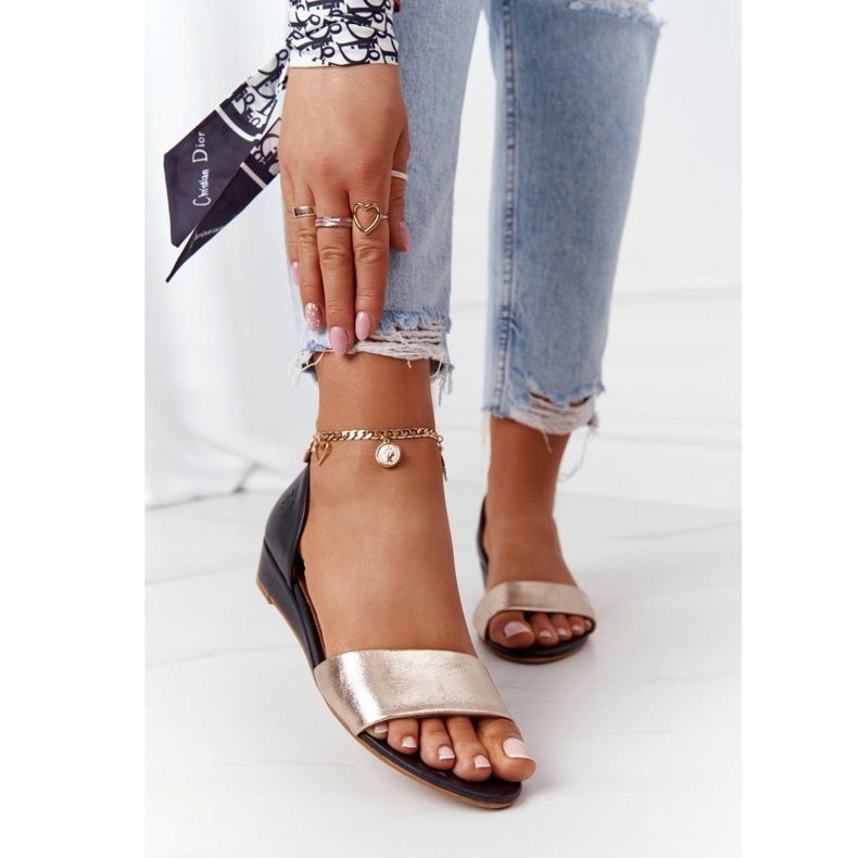 Sandalias Piel Maciejka 1971-46 Negro y Dorado 2