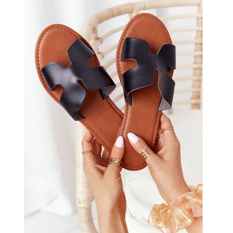 Pantuflas Mujer Piel Negra Seres negro 2