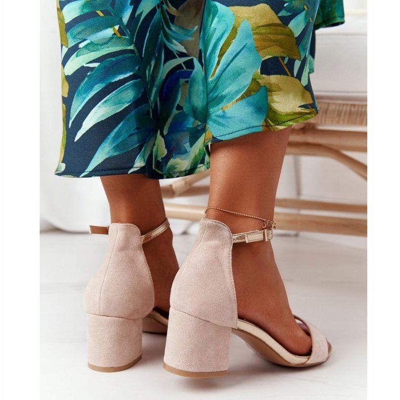 Sandalias de tacón de ante beige Janet 1 Sandalias de tacón de ante beige Janet 1