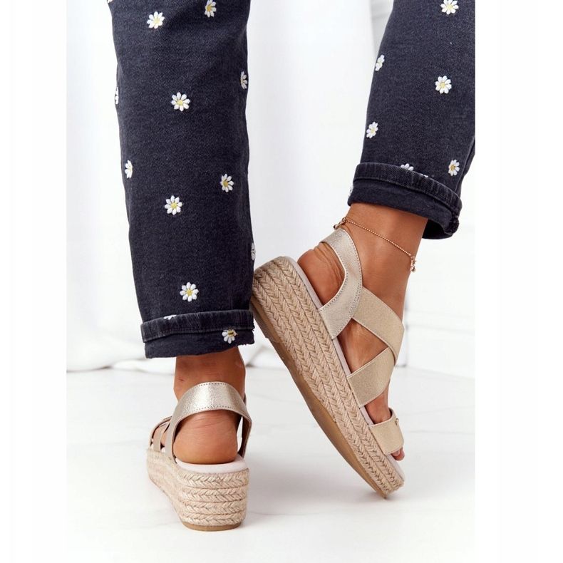 Sandalias de cuña con canalé Big Star HH274414 Dorado 2