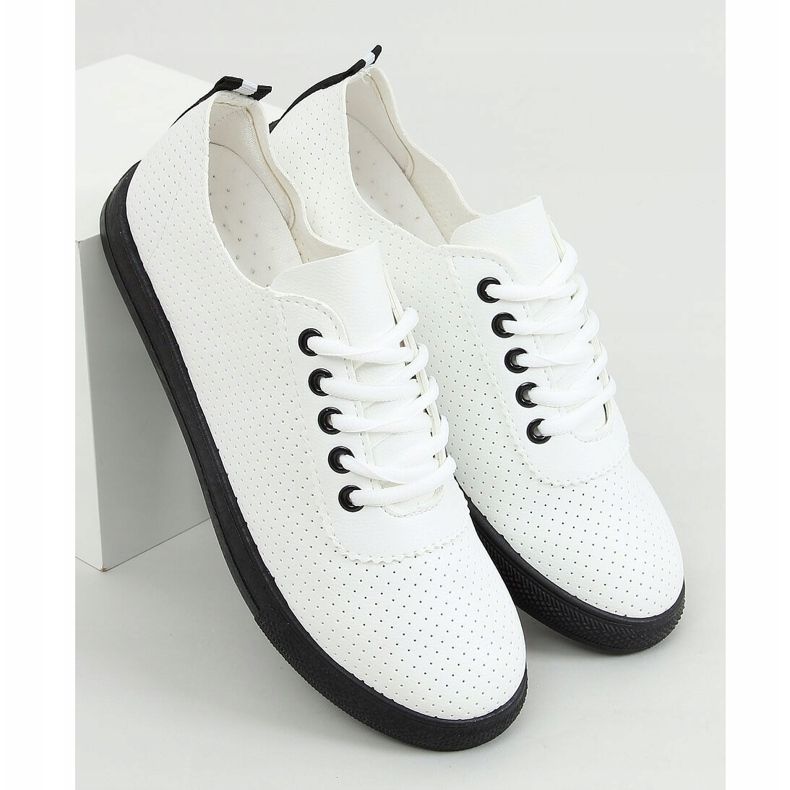 Zapatillas con cordones en blanco y negro LA44 Black 1
