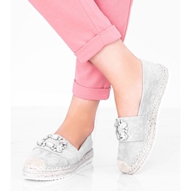 Alpargatas grises decoradas con piedras Cuban Vibe 1 Alpargatas grises decoradas con piedras Cuban Vibe 1