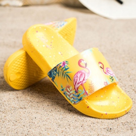 Bona Chanclas de moda con un flamenco amarillo 2