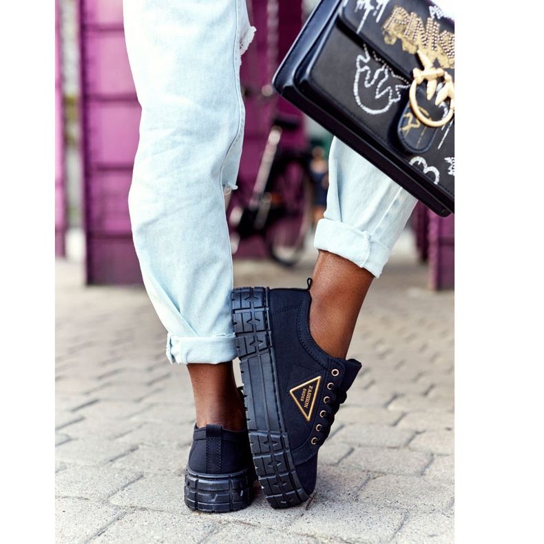 Zapatillas de mujer en la plataforma negra Big City Life negro 1