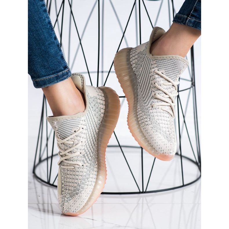 SHELOVET Zapatillas textiles en la plataforma beige 2