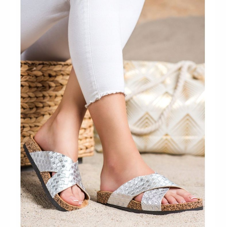 Bona Zapatillas cómodas de piel ecológica plata 2