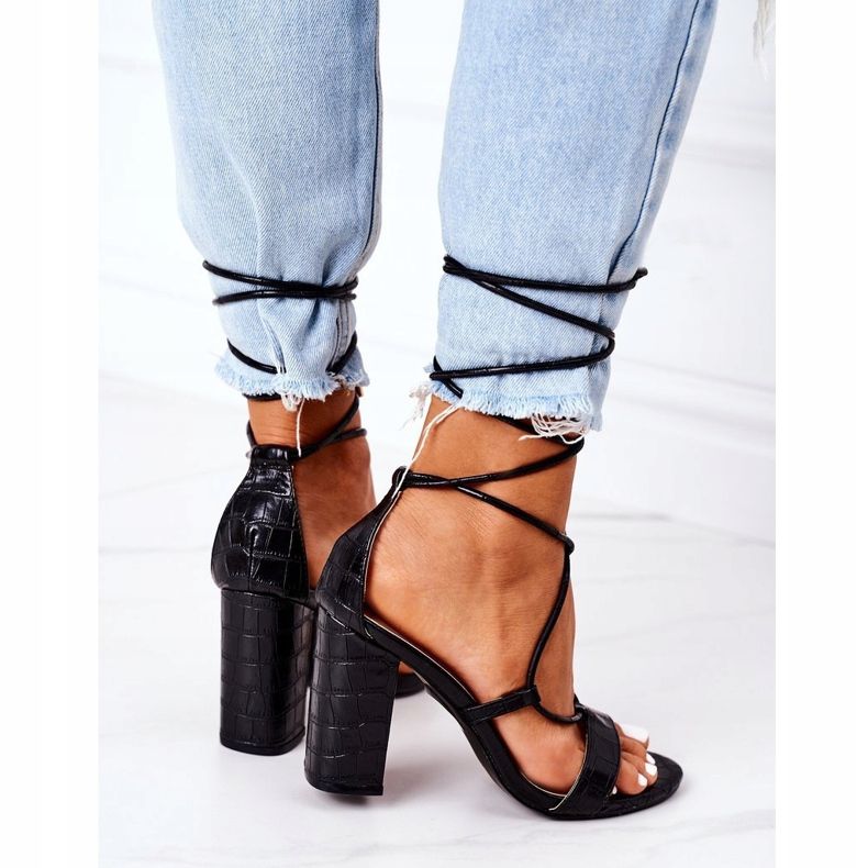 PS1 Sandalias atadas en una barra de pasarela negra negro 1