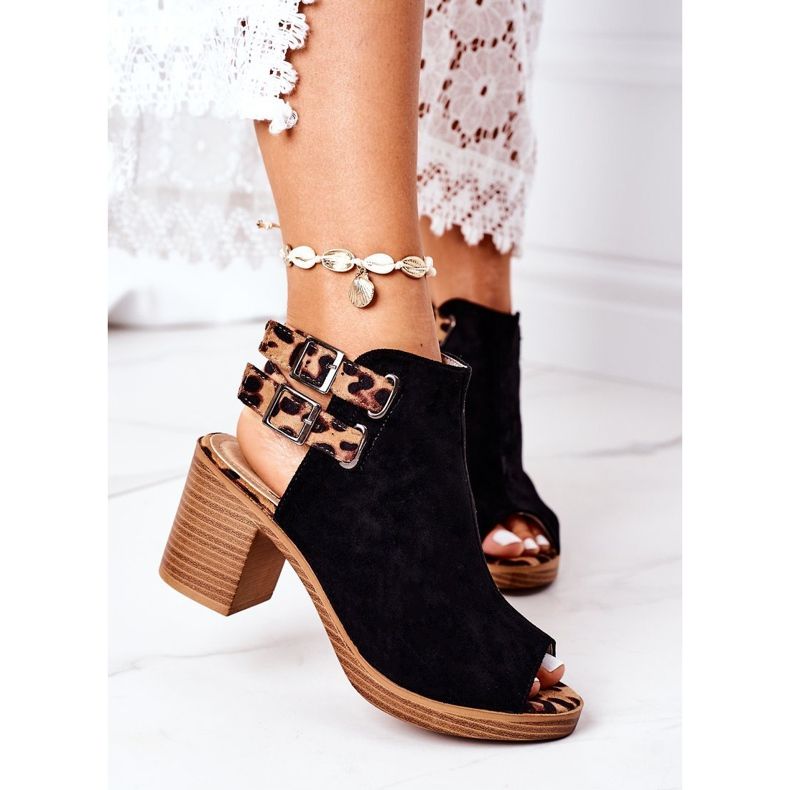 Sandalias de gamuza en una barra Lu Boo Leopardo negro marrón 2