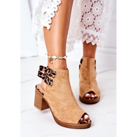 Sandalias de gamuza en una barra Lu Boo Camel Leopard marrón 2 Sandalias de gamuza en una barra Lu Boo Camel Leopard marrón 2