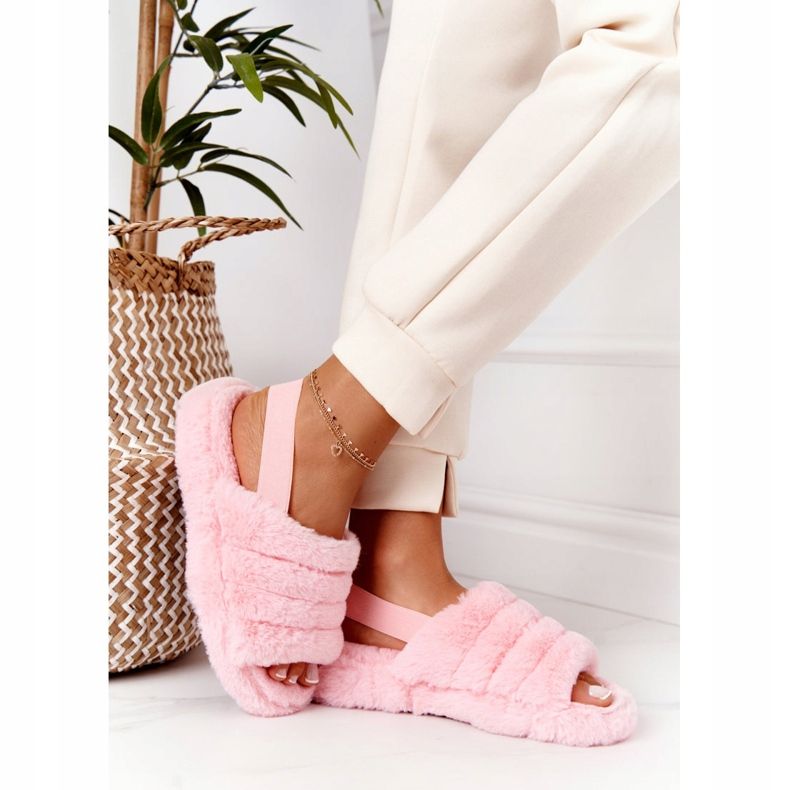 PS1 Zapatillas de piel en una plataforma de copo de nieve rosa claro 1