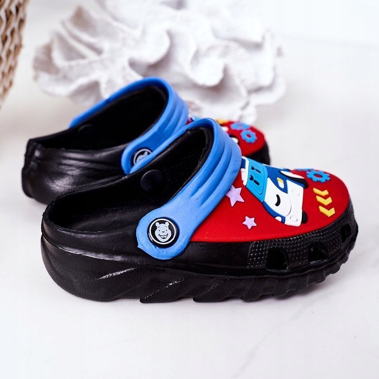 Pantuflas Niños Espuma Crocs Negro Azul Oscar rojo 1