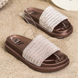 SHELOVET Pantuflas En La Plataforma Con Circonita beige dorado 3