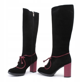 Marco Shoes Botas de piel de ante negro con tacón morado e inserciones moradas violeta 3