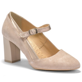 Marco Shoes Zapatos de salón con correa en un talón estable beige 3