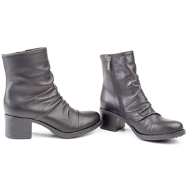 Marco Shoes Cómodas botas de piel negra con fruncido negro 3