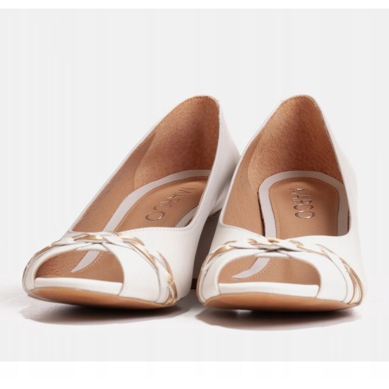 Marco Shoes Salón 1577P de piel blanca con tacón estable blanco 1