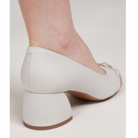 Marco Shoes Salón 1577P de piel blanca con tacón estable blanco 5