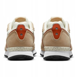 Nike Venture Runner Mujer CK2948-105 beige blanco 1
