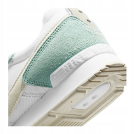 Nike Venture Runner Mujer CK2948-300 blanco verde 1 Nike Venture Runner Mujer CK2948-300 blanco verde 1