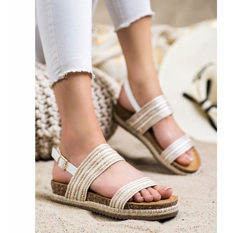 SHELOVET Sandalias cómodas con hebilla blanco marrón 1