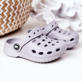 Pantuflas Infantiles Foam Kroks Gris Lucas 4