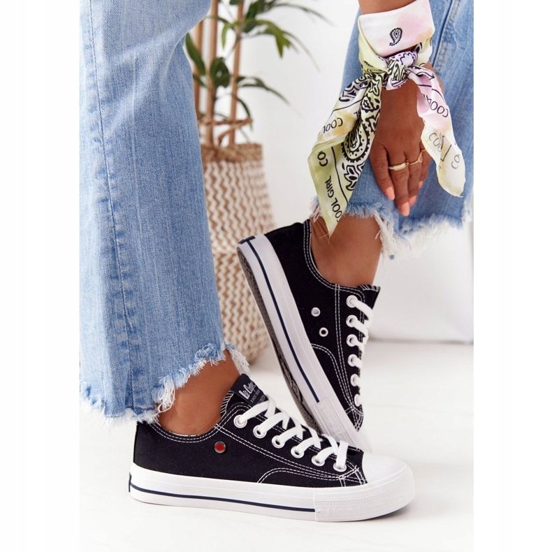 Zapatillas de mujer negras Lee Cooper LCW-21-31-0097L blanco negro 2