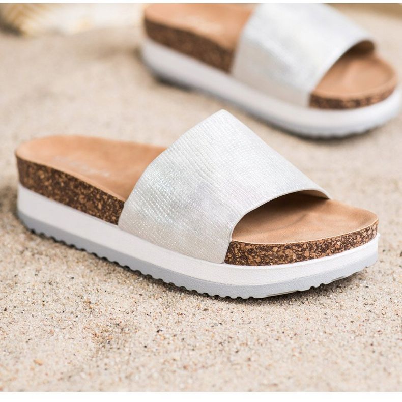 Kayla Zapatillas en la plataforma 1