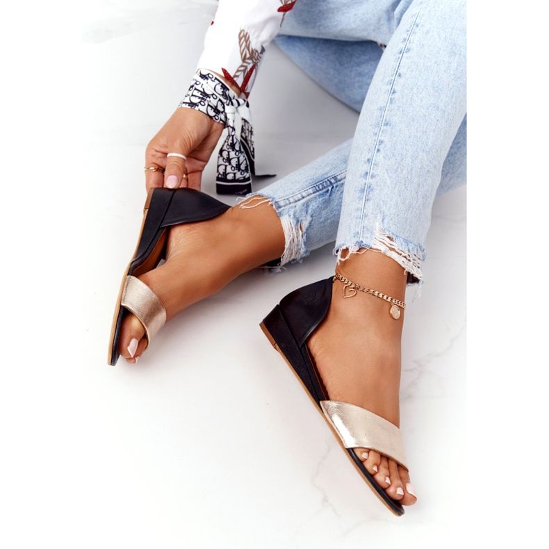 Sandalias Piel Maciejka 1971-46 Negro y Dorado 1