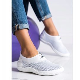 SHELOVET Zapatos sin cordones calados blanco 3