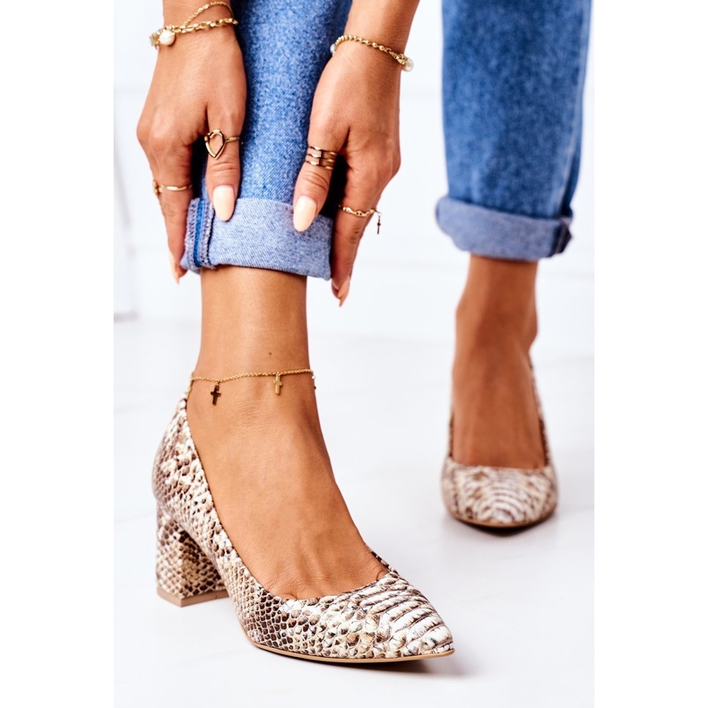 Zapatos De Salón De Piel Con Estampado De Piel De Serpiente Lewski Shoes 2801 Dorado 2