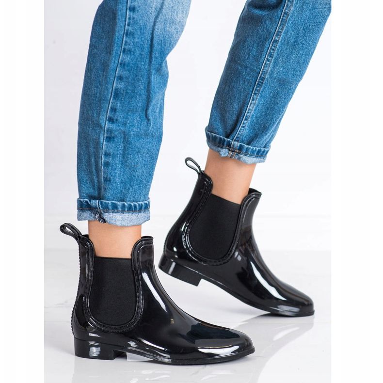 SHELOVET Chanclos lacados negro 1