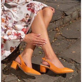 Goodin Zapatos de salón mostaza con cuero ecológico amarillo 3