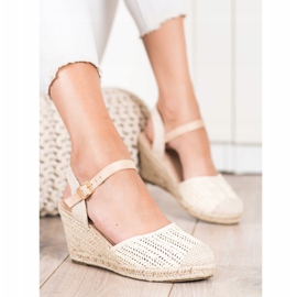 Sweet Shoes Alpargatas caladas en la cuña beige 1