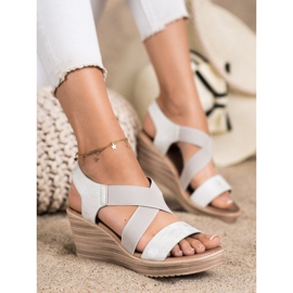 Sea Elves Sandalias casuales sin cordones beige plata 4