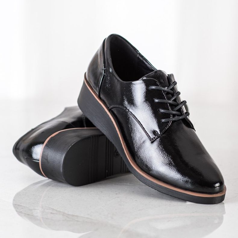 Zapatos cuña Vinceza negro 1