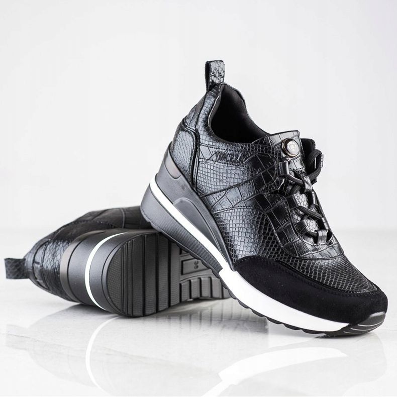 Zapatillas VINCEZA con cuña negro 1