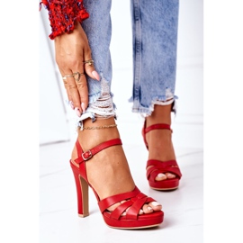 PW1 Sandalias rojas elegantes de Anastasia en un bar rojo 2 PW1 Sandalias rojas elegantes de Anastasia en un bar rojo 2