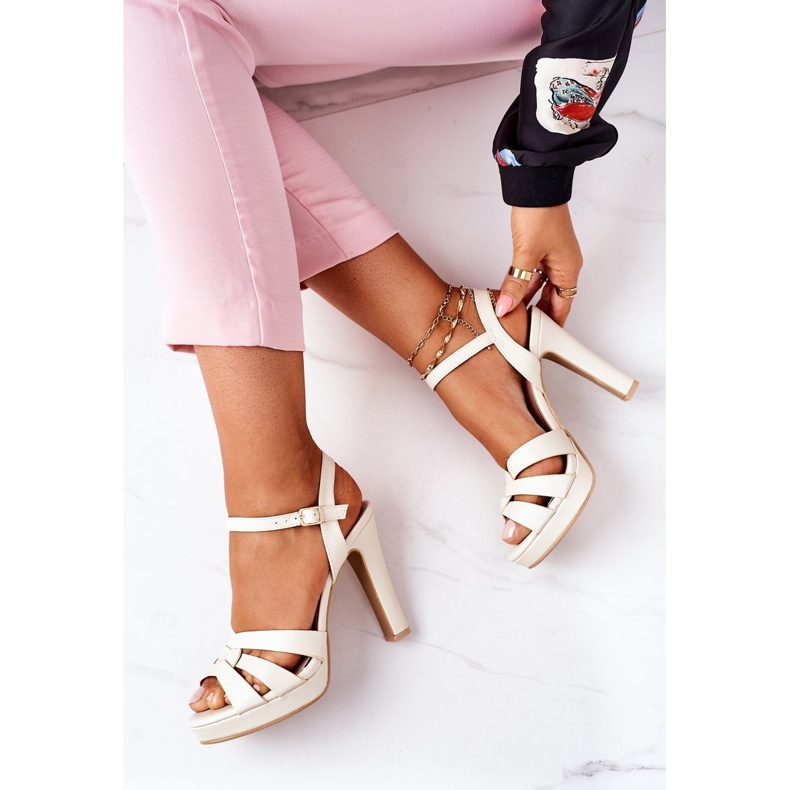 PW1 Sandalias Elegantes En Una Barra Beige Anastasia 1