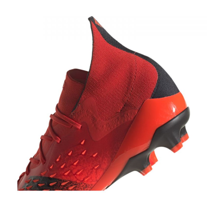 Botas de fútbol adidas Predator Freak.1 Ag M FY6253 rojo rojo 2