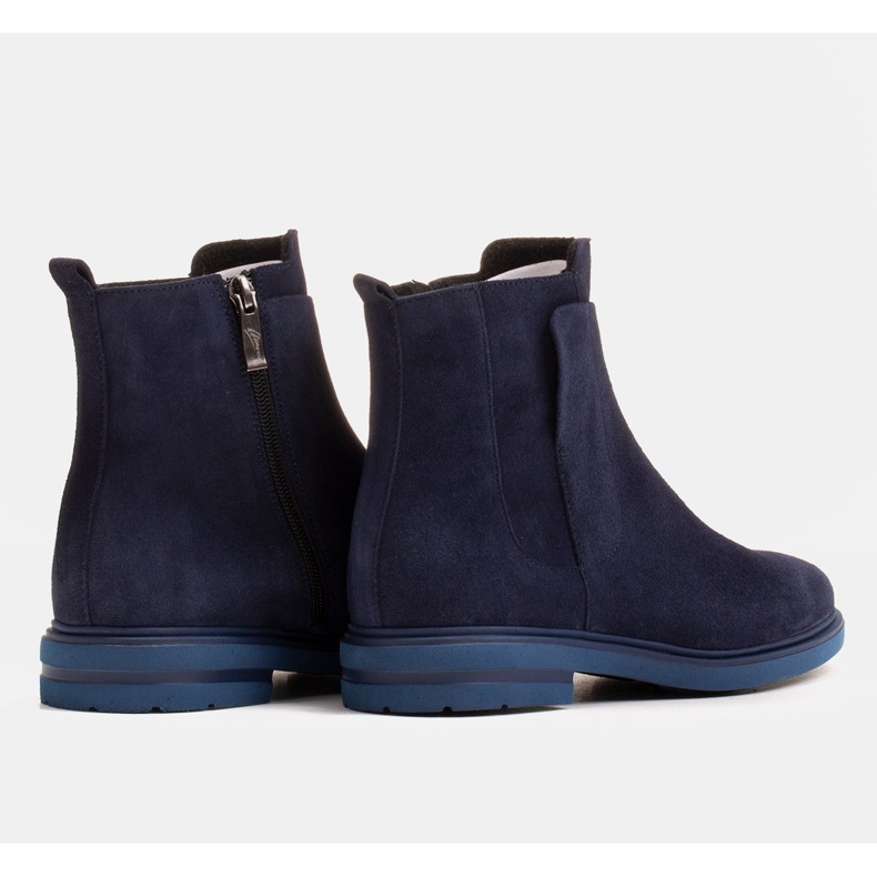 Marco Shoes Botas ligeras aisladas con fondo plano de piel natural azul marino 2