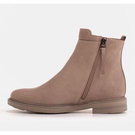 Marco Shoes Botas ligeras aisladas con fondo plano de piel natural beige 3
