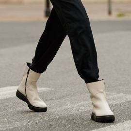 Marco Shoes Botines deportivos blancos hechos de suave piel natural 1