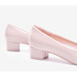 Zapatos desnudos en el poste bajo de Anabel beige 2