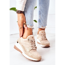PE1 Zapatillas Con Cuña Beige Temida 2